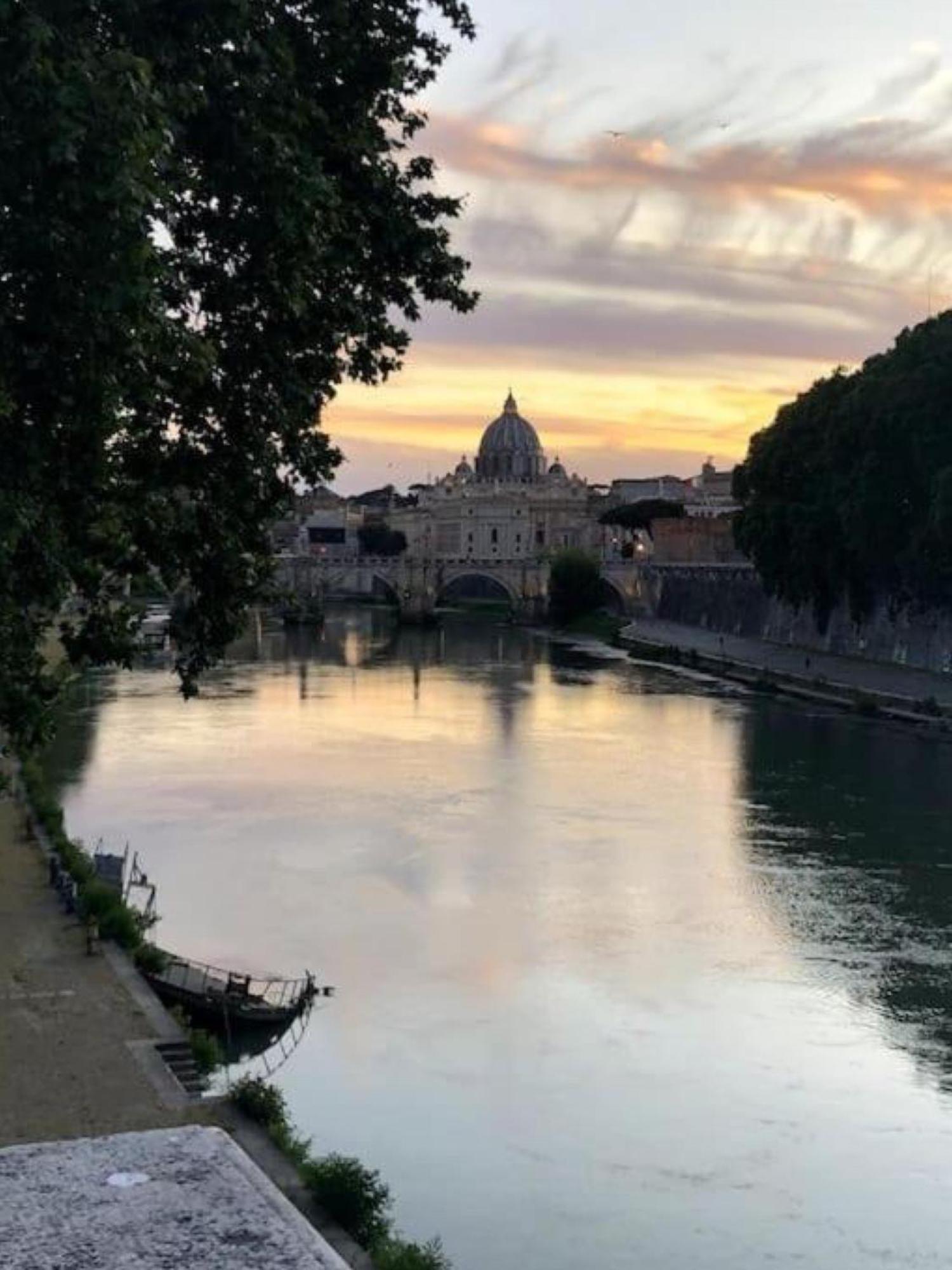 Luce Al Pantheon Apartamento Roma Exterior foto